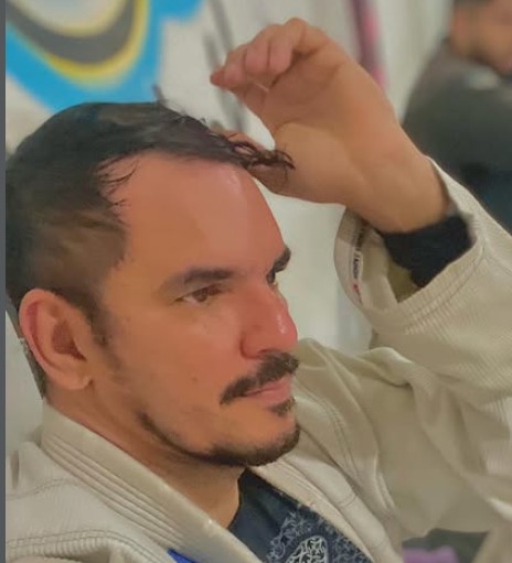 Foto do professor Lazuy Malheiros